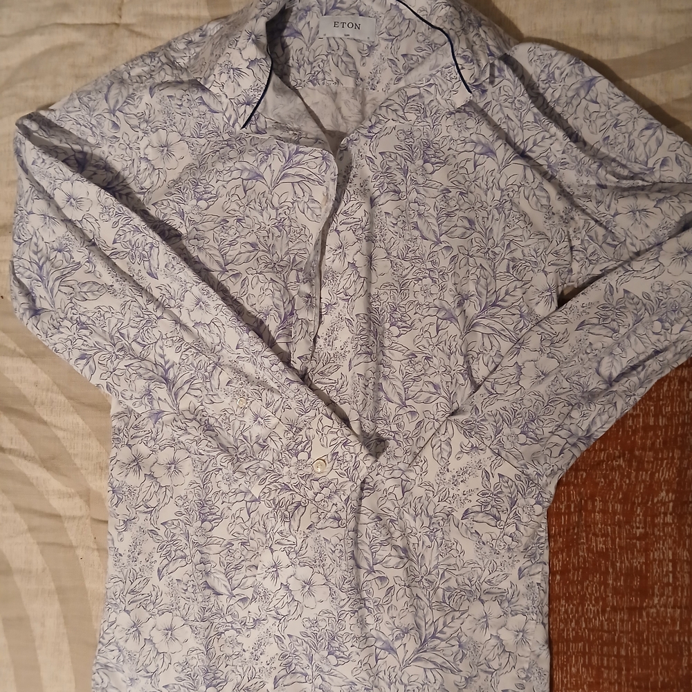 Eton Men's White and Blue Floral Button Down Shirt